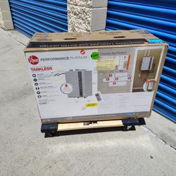 Water Heater Tankless 9.5 Gas 4 Shower Performance Platinum 199,000 BTU Smart Indoor/Outdoor Condensing Super High Efficiency 