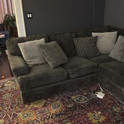 Sectional sofa couch chaise with pillows