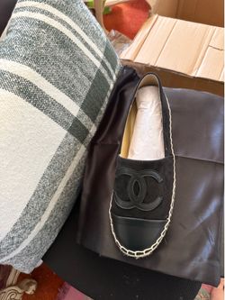 Fashion shoes