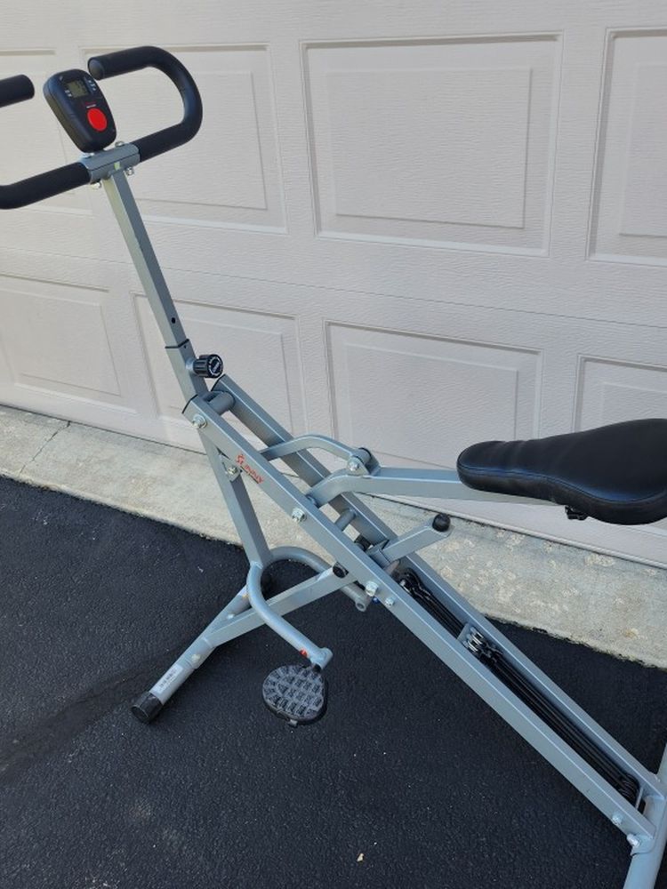 Folding Eliptical w/timer and calorie counter