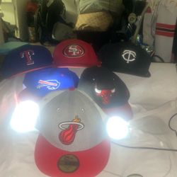 9$ Hats(NOT DAMAGED)