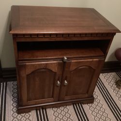 Tv Stand Cherry Wood/finish