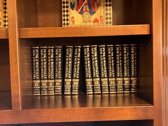Funk & Wagnalls New Encyclopedia set / Funk & Wagnalls Standard Desk Dictionary (A-Z) / Funk & Wagnalls Hammond World Atlas