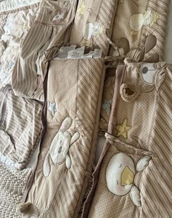 Koala Baby Crib Set Total 7 Pieces. Excellent Condition. Barely Used. No Stains. Clean.  Fleece Blanket.Original Price $150