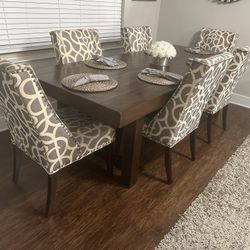 Dining Room Set w/ Matching Bar Chairs