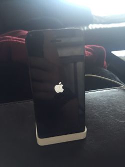 iPhone 5 32GB black with dock!!!