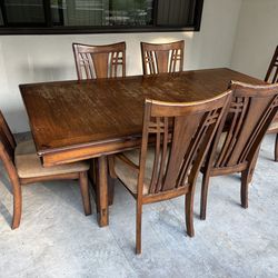 Dinning room table