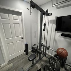 Lat Pull Down
