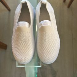 Super light weight like paper and soft 