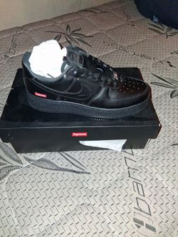 All black Nike supreme