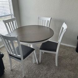 New  5 Pieces Dinner Table 