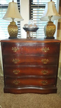 GORGEOUS Antique 4 Drawer Serpentine Dresser