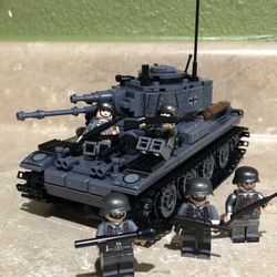 WW2 German Infantry And Tank