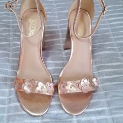 Rose Gold Size 8 1/2 Heels 