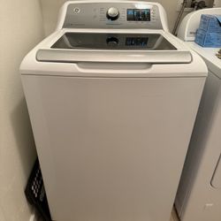GE 4.8 -CU Ft High Efficiency Top Load Washer White