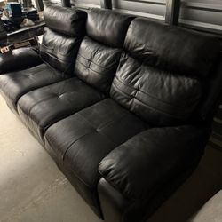 Brisco Power Reclining Sofa - Black pick up in orting couch