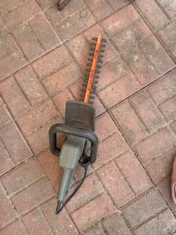 Electric Hedge trimmer used