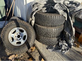Chevy rims and tires