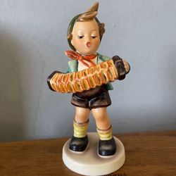 VINTAGE HUMMEL “Accordion Boy” PORCELAIN FIGURINE #185 - 5” - TMK6 