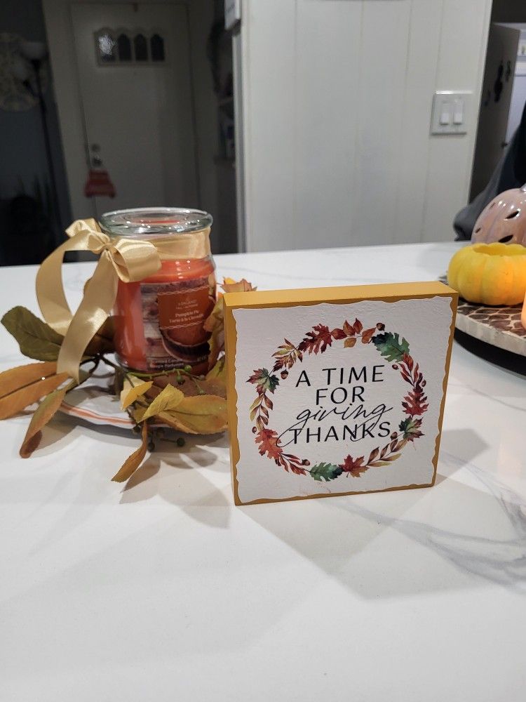 Candle Center Piece $22.