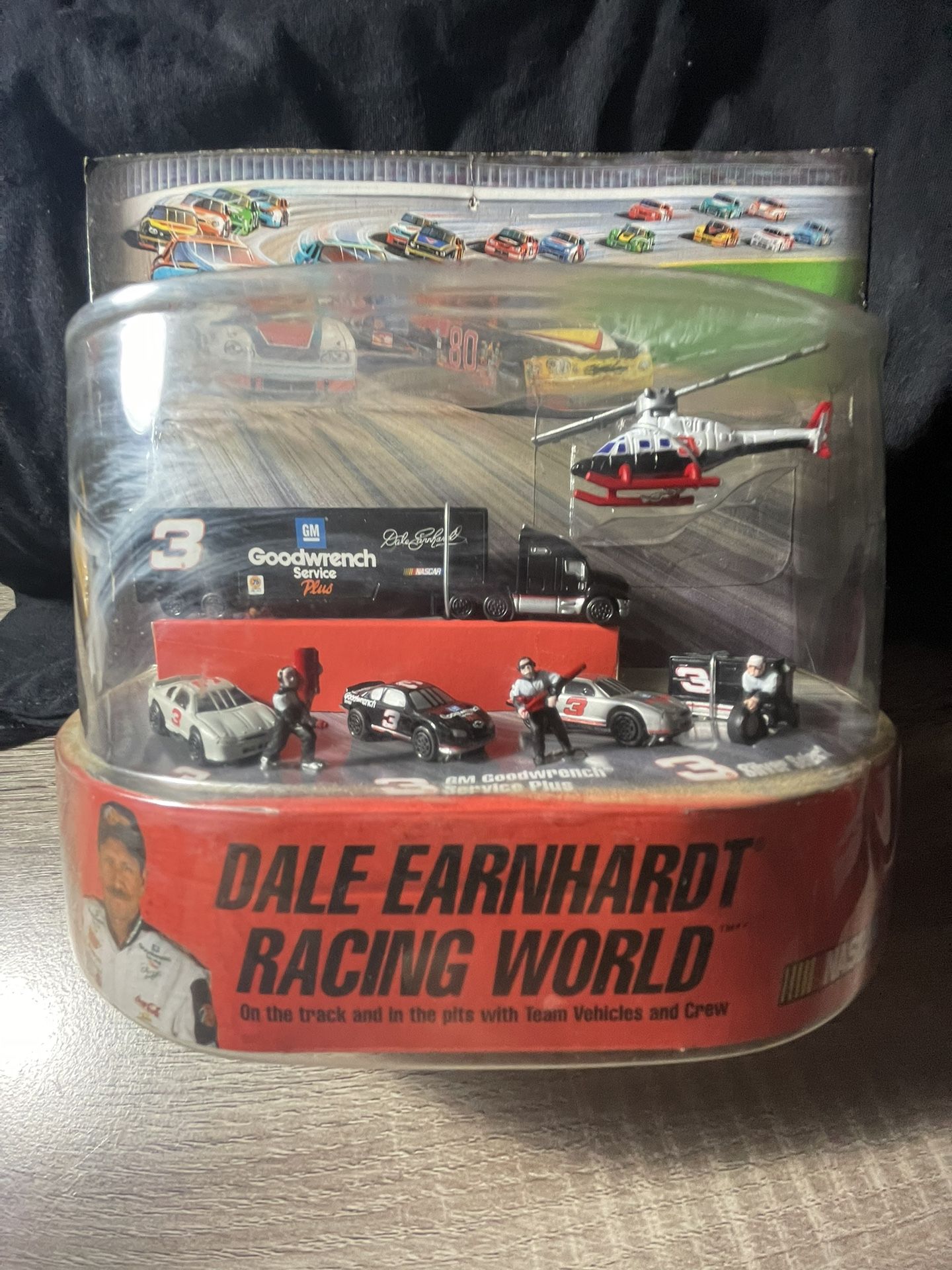1999 Micro Machines NASCAR ( Dale Earnhardt Racing World ) Hasbro