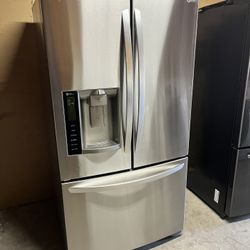 LG FRENCH DOOR STANDARD DEPTH STAINLESS STEEL REFRIGERATOR 28 CUFT