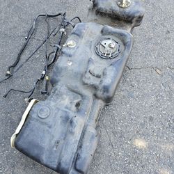 2008 Chevy Tahoe Flex Fuel Tank And Pump 