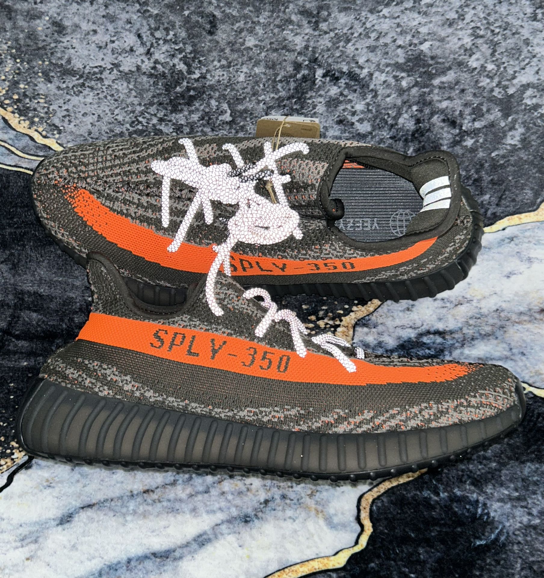 Yeezy 350 Carbon Beluga
