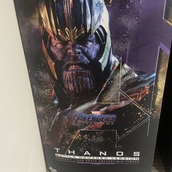 Thanos Endgame 1/6 Hot Toys Figure. 