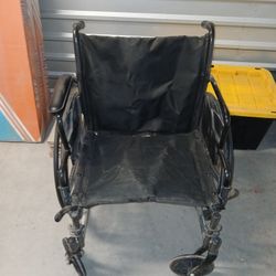 Wheel  Chair And Walkers