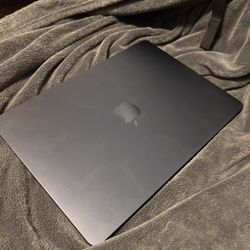 M2 Macbook