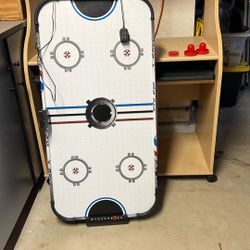 Air Hockey Table