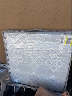 Foam play mat
