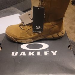 Oakley Boots 