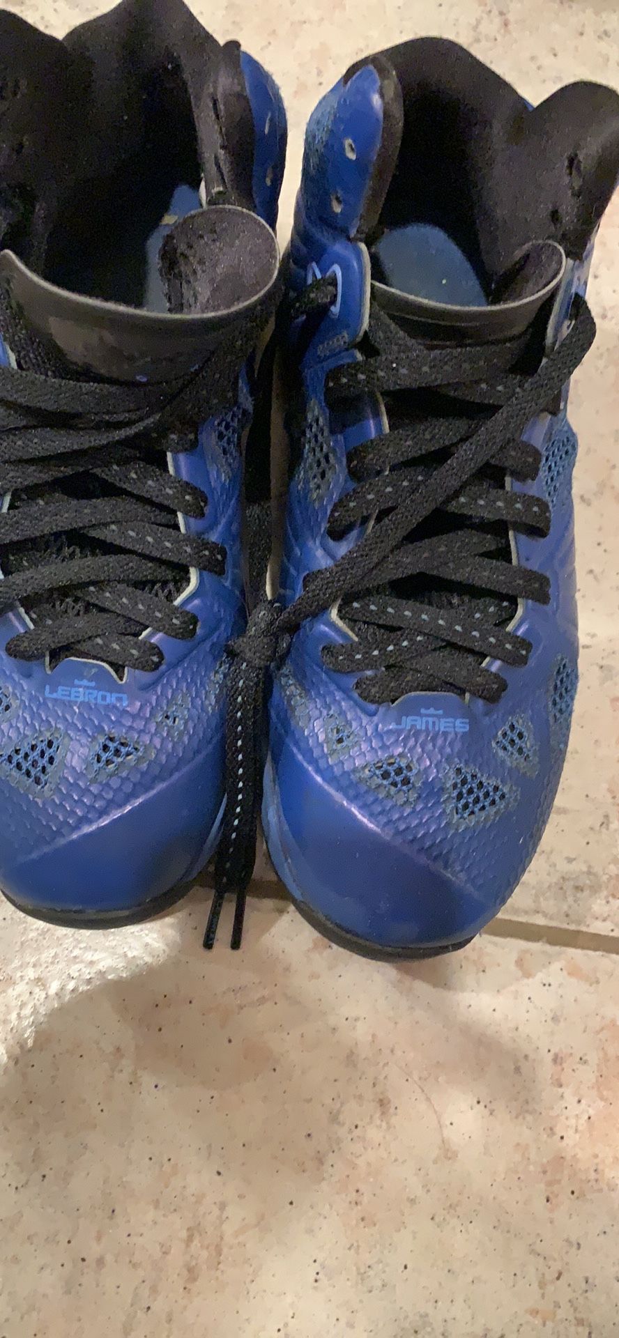 2 pairs Nike lebron James hi top sneakers. Size 6