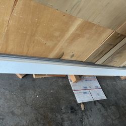 Brand New Quartz Backsplash Countertop White 108.5x6x0.5