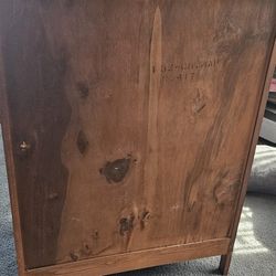 Dresser