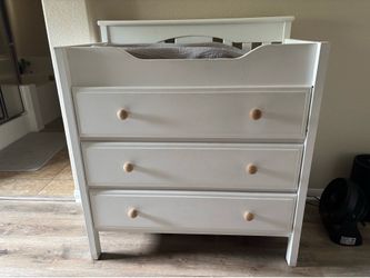Changing table dresser