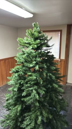 Xmas Tree 6.5 Feet Tall/ Martha Stewart