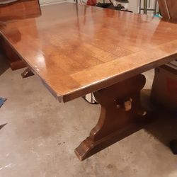 Free Table