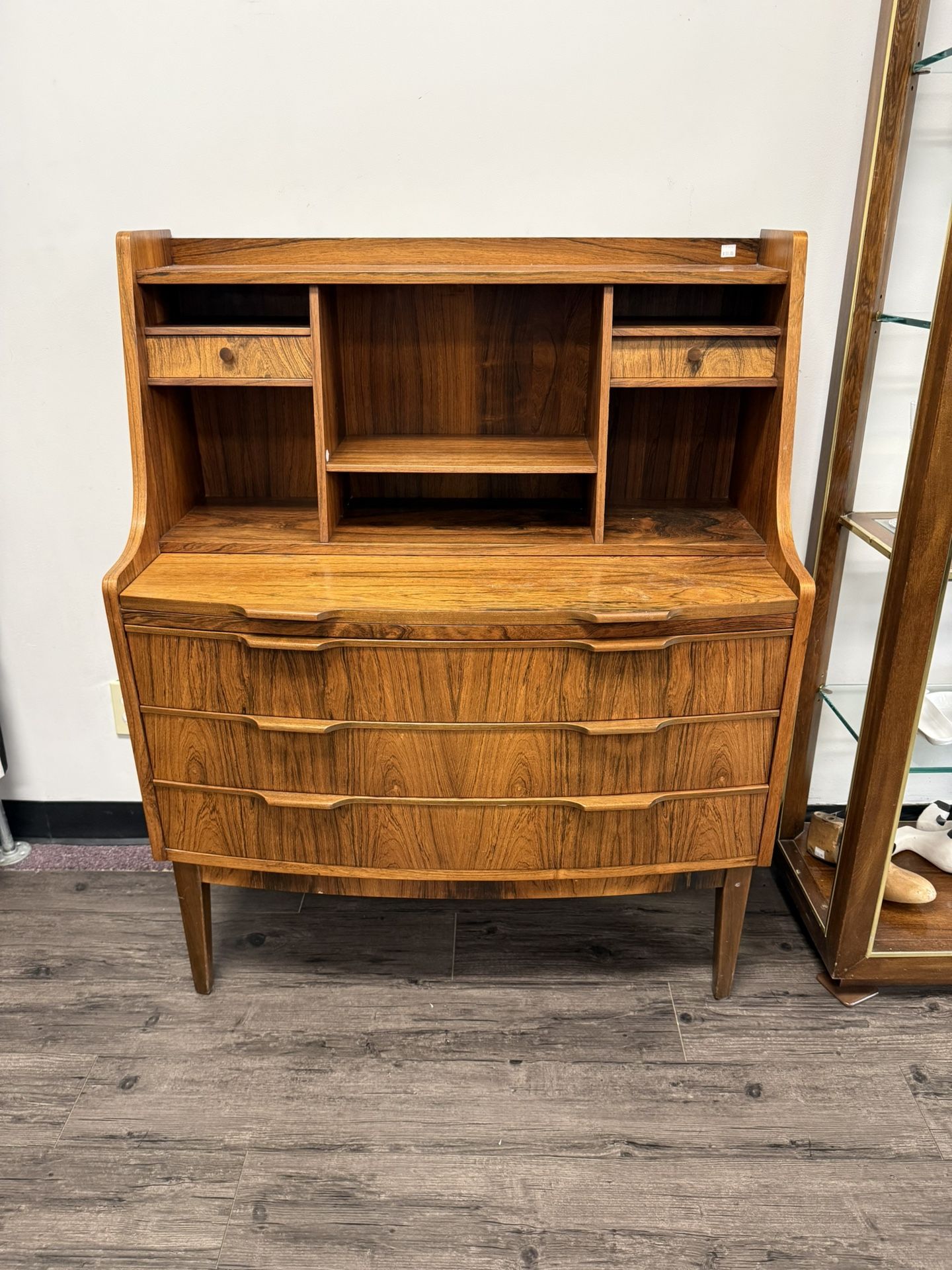 Antique Secretary desk 36.5”w, 18”d, 45.5”h