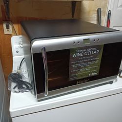 Haier Countertop Wine Fridge