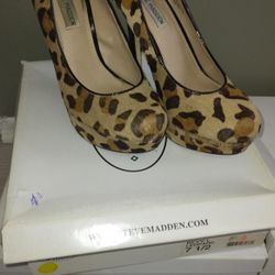 Steve Madden Heels Sz 7.5