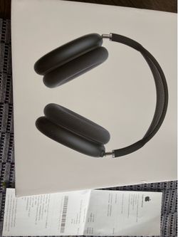 AirPods maxes lightning usb-c