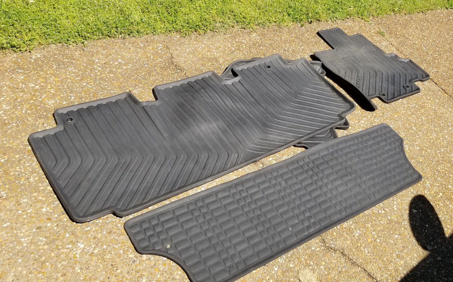 Honda Odyssey rubber floor mats