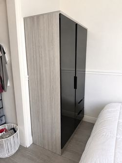 Modern High-Gloss Black Wardrobe Armoire w/ Drawers & Hanging Space
