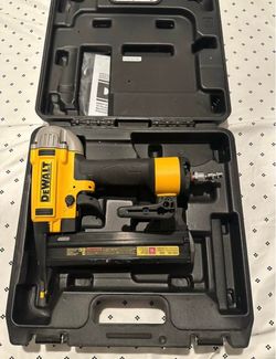 Dewalt Pneumatic 18-Gauge 1/4 in. Crown Corded