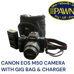 Canon EOS M50 Camera With Gig Bag & Charger