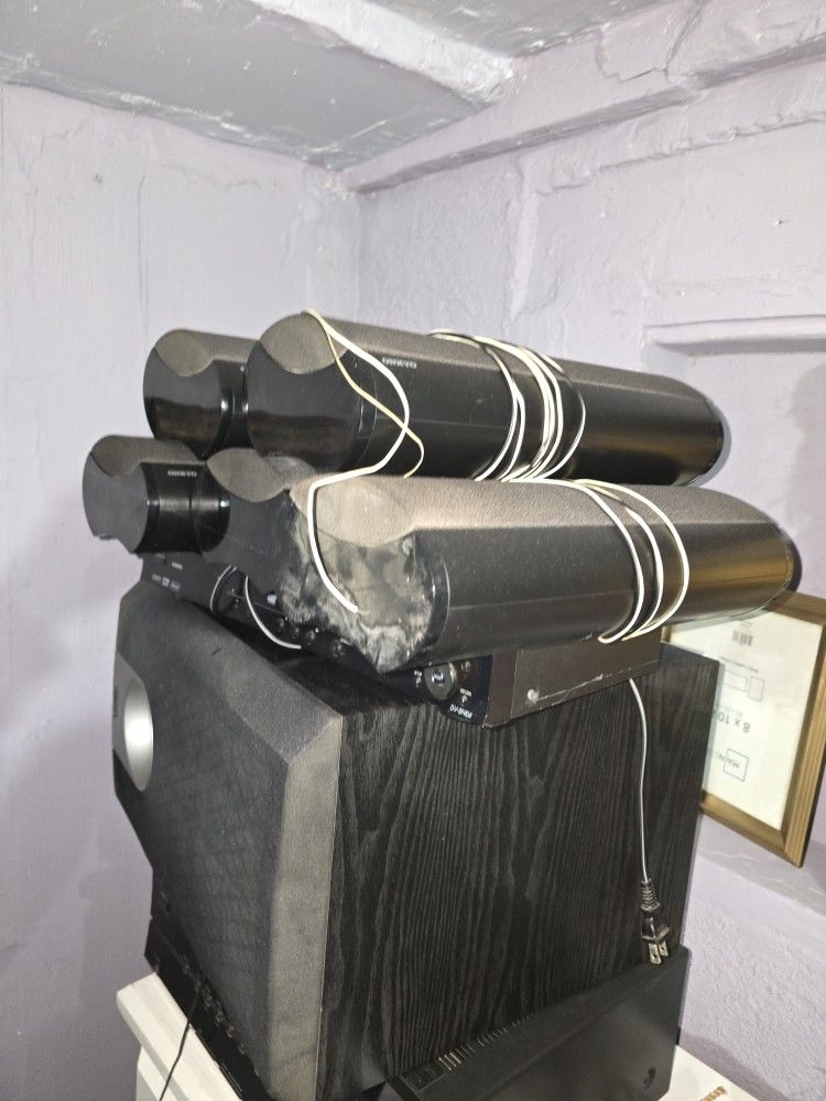 Onkyo Surround System