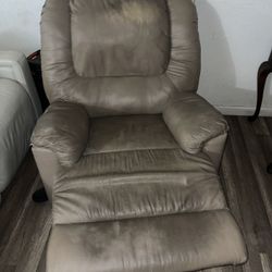Love Seat Recliner 